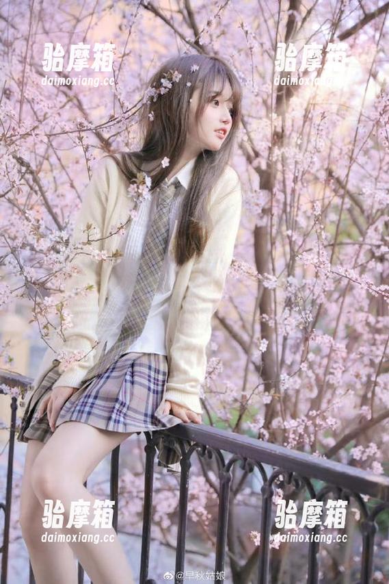 178.sk苹果版，吃瓜需谨慎，内心OS就不用太真实了，对吗？