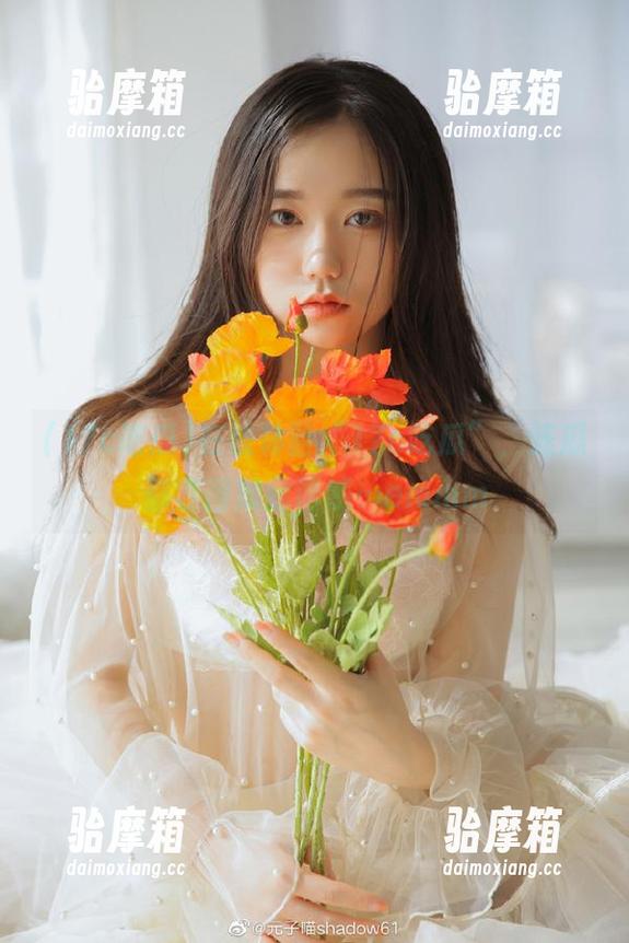 在线体验“17c吃瓜”，连瓜都变得如此诱惑…emmm