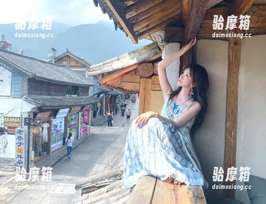 在355fun的线路上，就像在这条吃瓜的轨道上一路死亡翻滚。