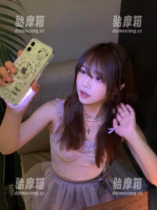 51吃瓜官网，社区花絮不断，谁能抗拒这样一颗坚果的诱惑？