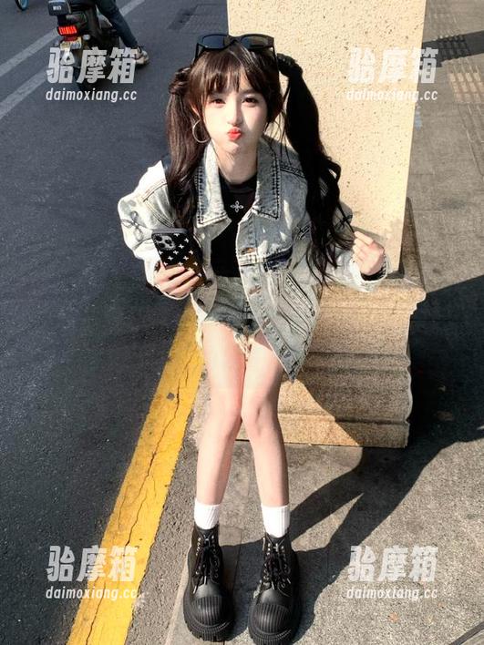 如果人生是个饭盒，718.sx网址就是那块儿最酸最甜的瓜，时不时勾起我的好奇心！
