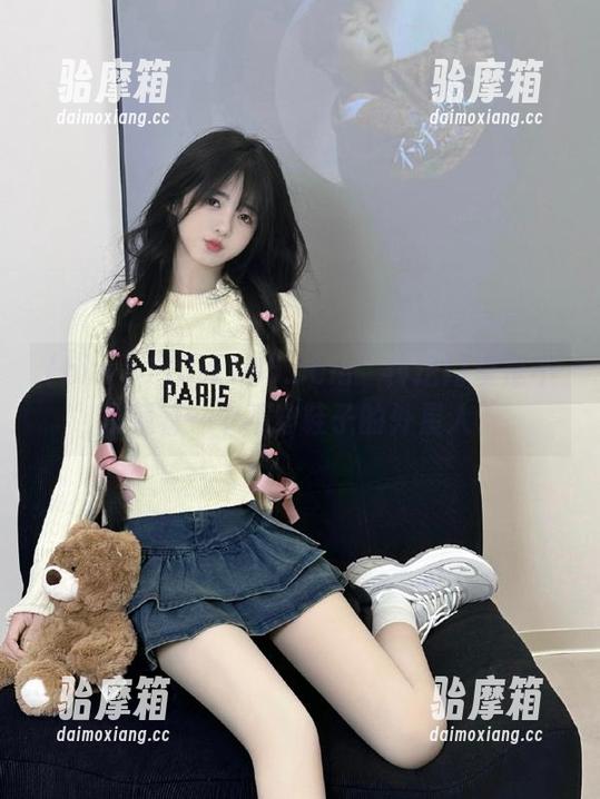 “hlw155.ccm”传送门里是不是藏着一个不穿鞋子的外星人？