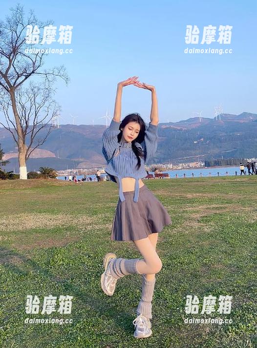 在“yule718net”的线路上我路过了无数风景，居然还有瓜摊子漂浮在空中，真有趣！