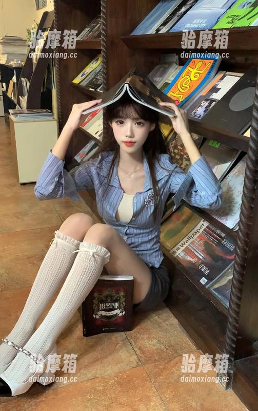 “zztt21”入口的内容更新真是频繁，真有点让我觉得，八卦也是一种艺术！