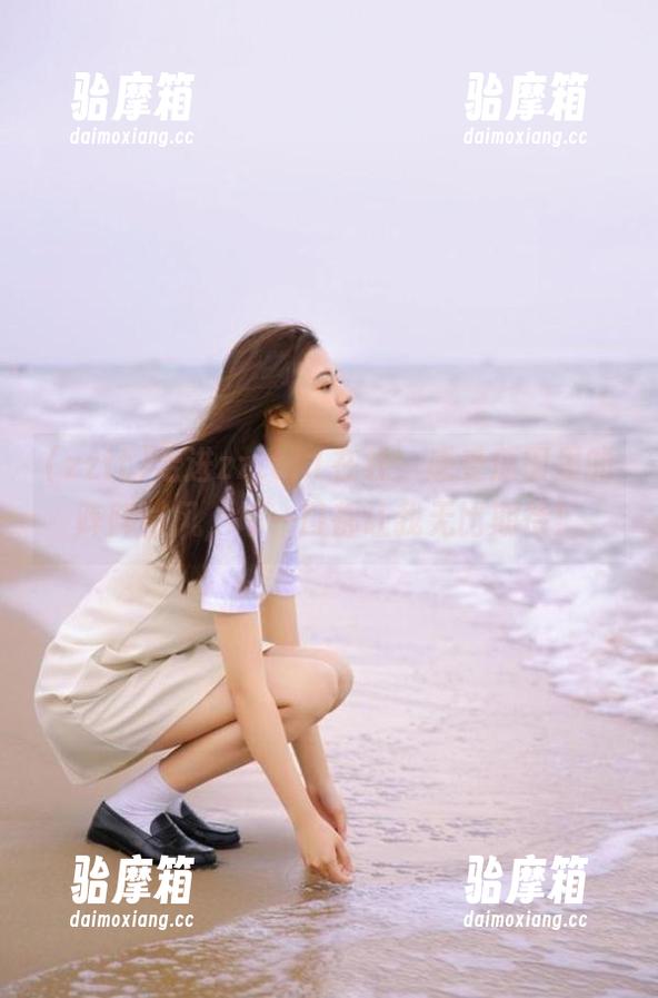 走进zztt11在线，感受瓜田里的阵阵微风，每一口都让我无比期待！