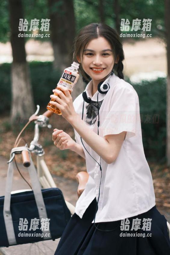 最新瓜评，九一吃瓜的网友们居然开了网络“道德评审”大会？