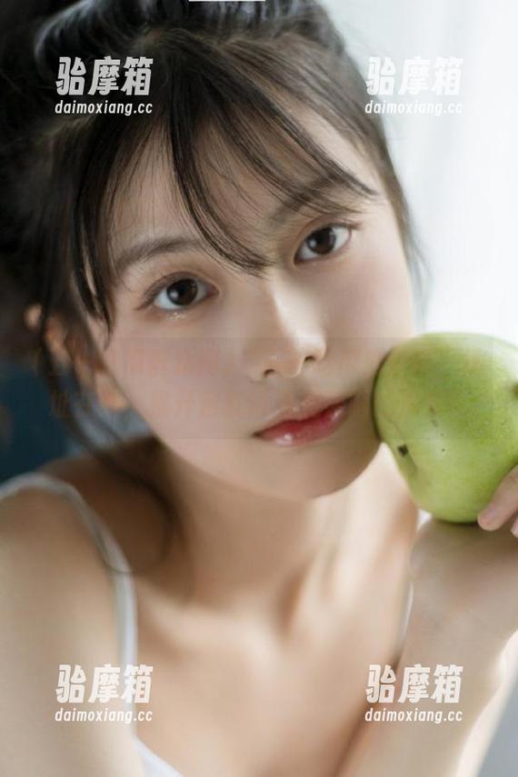 “五一吃瓜群众网”地址在线，推开窗就能看见花哨的瓜皮！