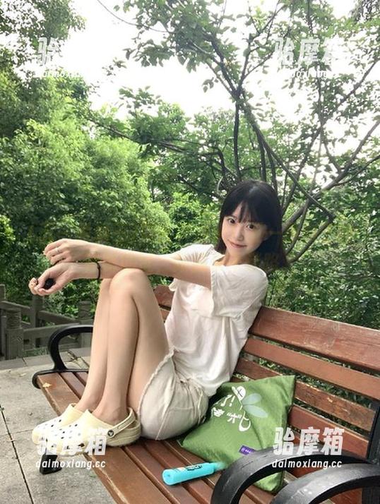 别告诉别人！五一黑料王的神秘地址，跟我来不迷路。