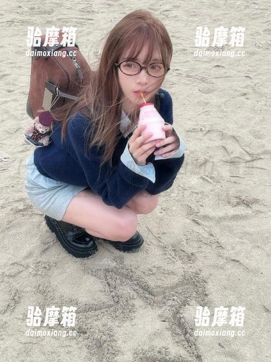 今日吃瓜 今日吃瓜发布每日热门,嘴里在流动的都是八卦汁。