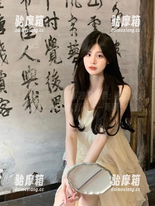 今日吃瓜独家视频：热门大瓜更新，内含惊喜不止一两颗！