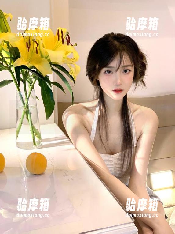 留个网址，冲哥精选让你边吃瓜边转发技能提升！
