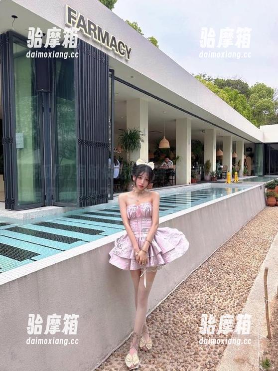 吃瓜网 有时候觉得,每次登录17c吃瓜网官网都是为了奔赴一场不必要的瓜宴!