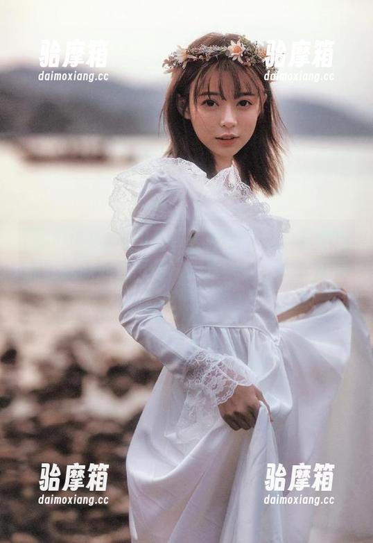 不可思议，吃瓜论坛的资源都能让我鼓起勇气去“潜水”，心里不由得感慨。
