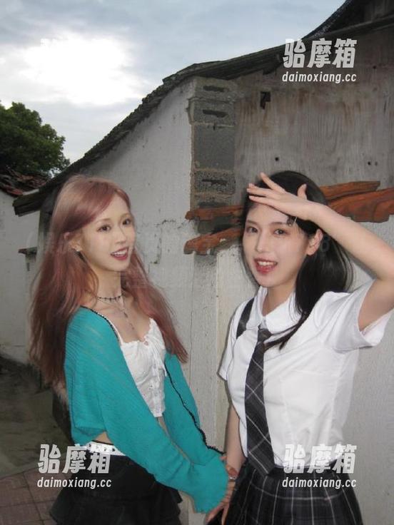 首页的瑰宝，“娱乐718”让完整视频活色生香！