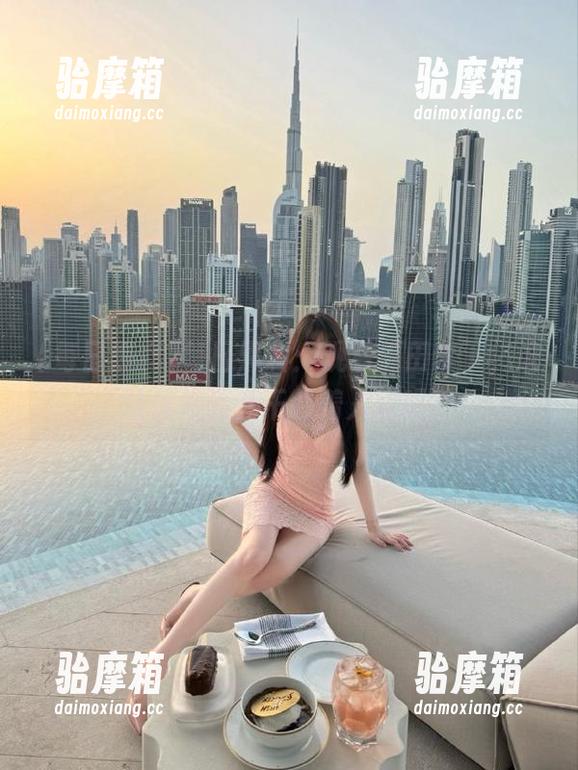 每日黑料：观看瓜田李下，谁让你没事儿干盯着人家呢？