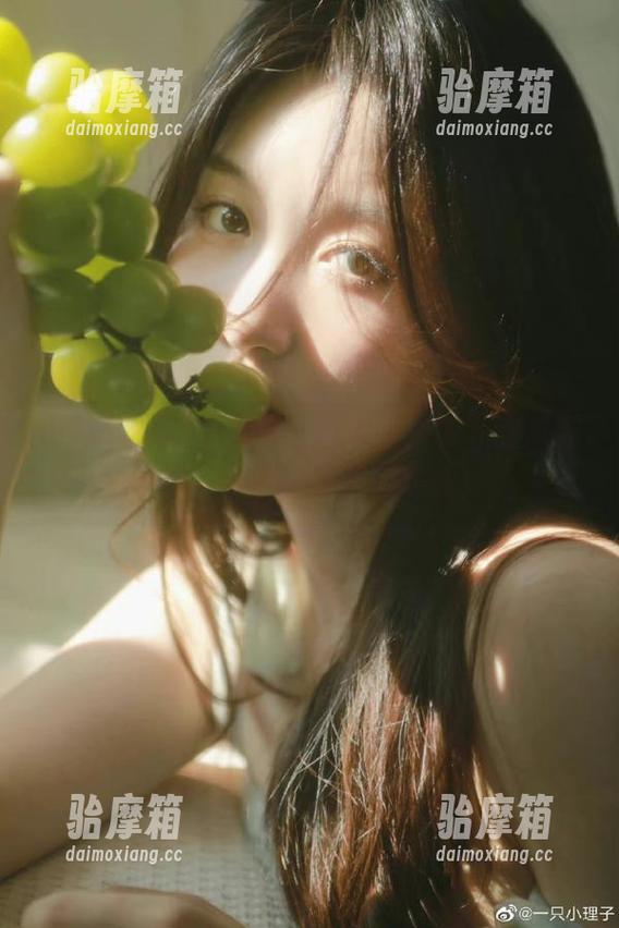 试试网曝吃瓜苹果版，这瓜剥开后，不一定都是甜味哦！