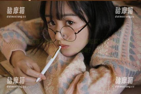 夜深人静时，偷偷翻开“网曝吃瓜”的“链接”，可能会有啥特别场面呢？