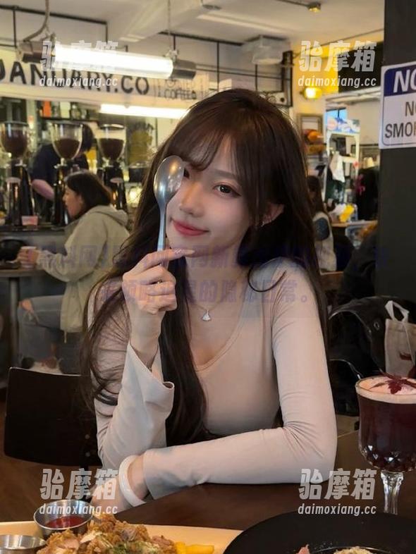 黑料网官网新鲜出炉的视频，快来领略追星的隐秘日常。