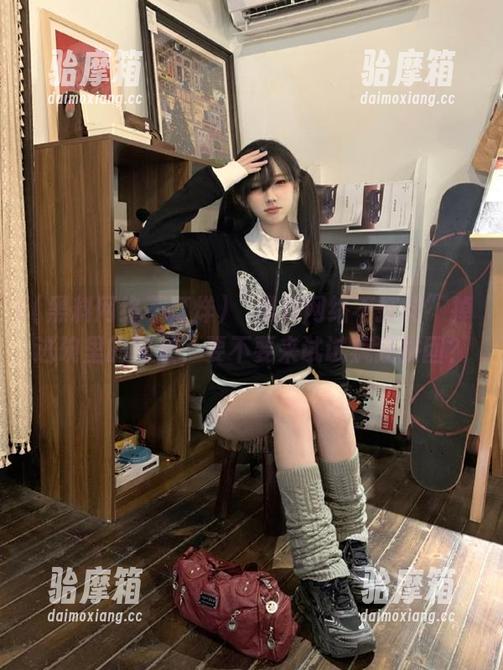 黑料网络不打烊 “黑料网络不打烊”掉进碗里的网址,要不要来试试疯狂拼团?