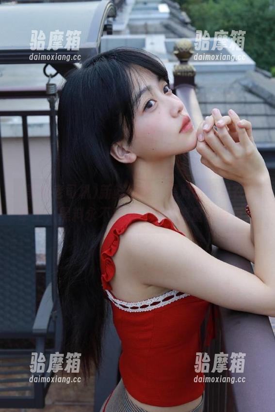新鲜出炉，黑料老司机在线奉上，黑料永不打烊，但正能量真要信？