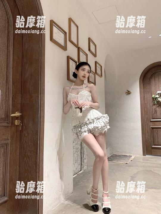 黑脸不打烊：放大招，免费瓜拿到手软，真有你的！
